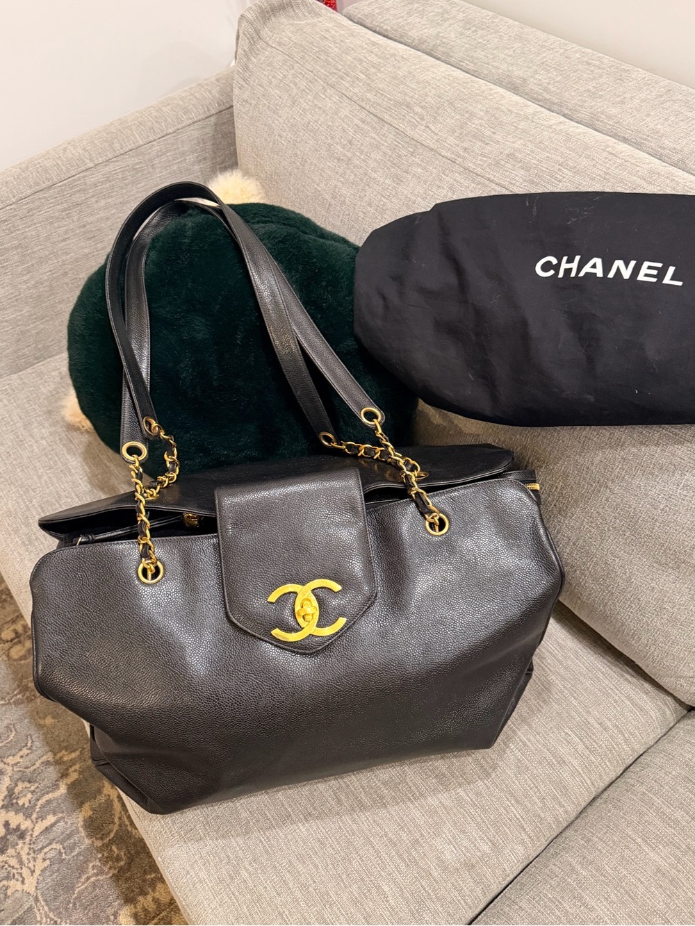CHANEL Black Caviar Supermodel